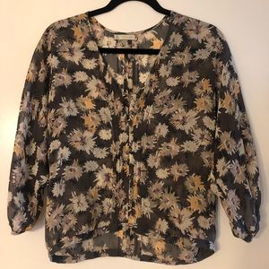 Hinge floral peasant top